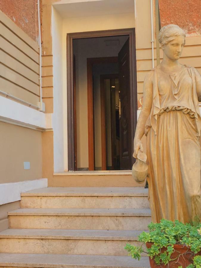 Vittoria Bed & Breakfast Rome